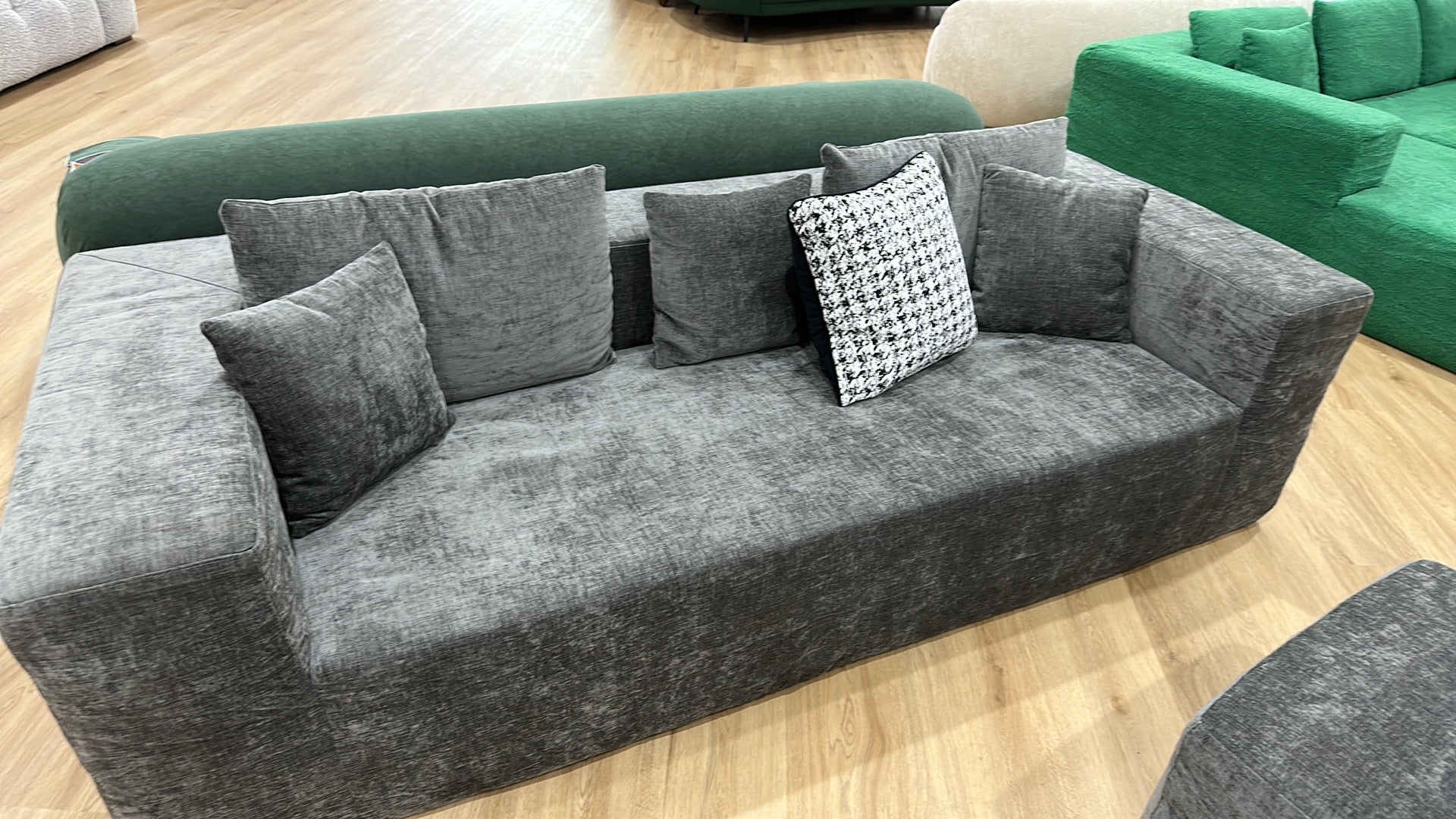 EAZY Three-Seater Sofa-in-a-Box